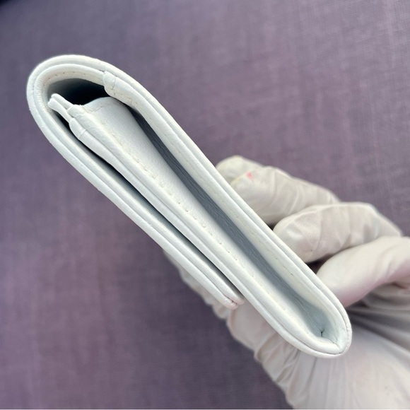 CHANEL icon wallet - Picture 4 of 11